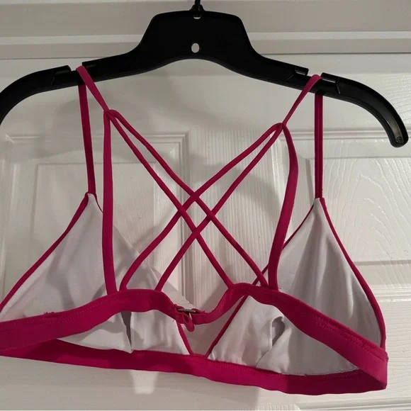 Strappy Bikini Top / CUPSHE 👙🍉 - Picture 2 of 2